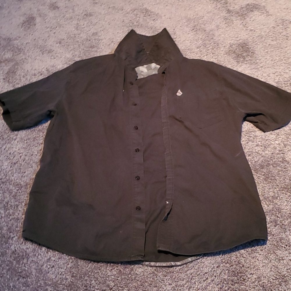 Volcom Button Up